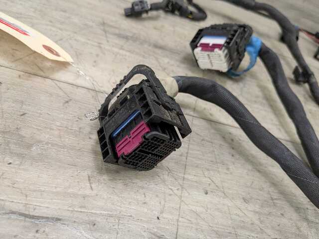 PRE-LCI OEM BMW G11 G12 750 G30 M550 Engine N63R Wiring Wire Harness Module 1-4