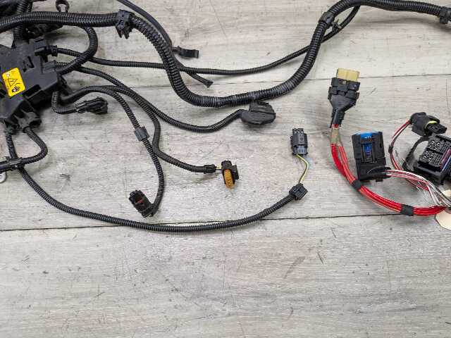 PRE-LCI OEM BMW G11 G12 750 G30 M550 Engine N63R Wiring Wire Harness Module 5-8