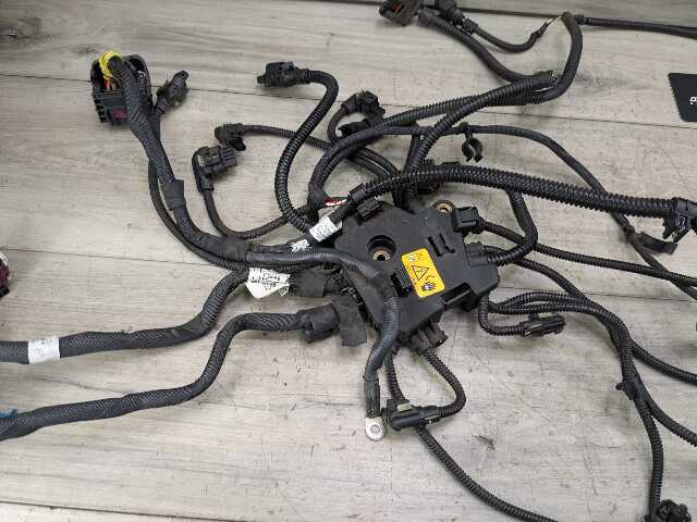 PRE-LCI OEM BMW G11 G12 750 G30 M550 Engine N63R Wiring Wire Harness Module 5-8