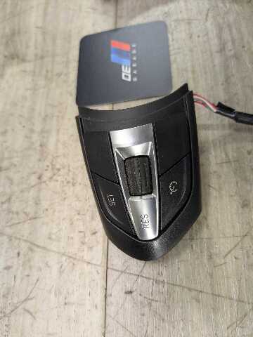 OEM BMW F10 F22 F23 F30 F32 F33 F36 M SPORT Steering Wheel Multifunction Button