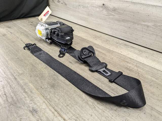 OEM BMW F95 G05 G06 G07 X5 X6 X7 Front Right Passenger Seat Belt Retractor Black