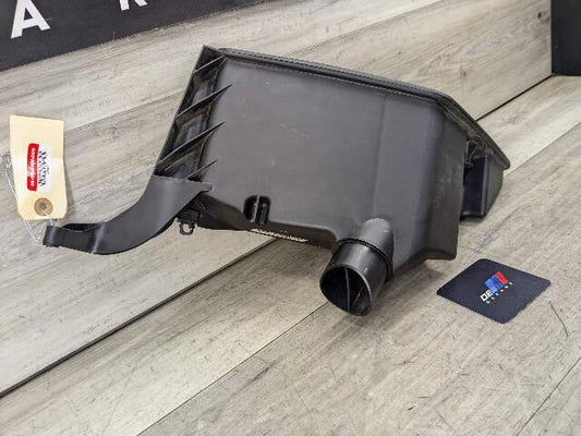 18-24 OEM BMW G01 G02 X3 X4 Engine B46 Air Filter Intake Resonator Housing Box