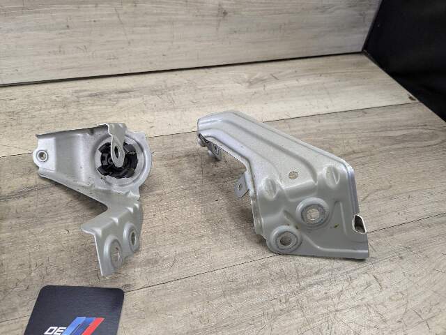 18-24 OEM BMW G01 G02 F97 X3 X4 Left Driver Side Fender Wing Holder Bracket SET