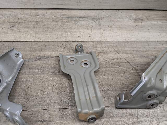 18-24 OEM BMW G01 G02 F97 X3 X4 Right Passenger Fender Wing Holder Bracket SET