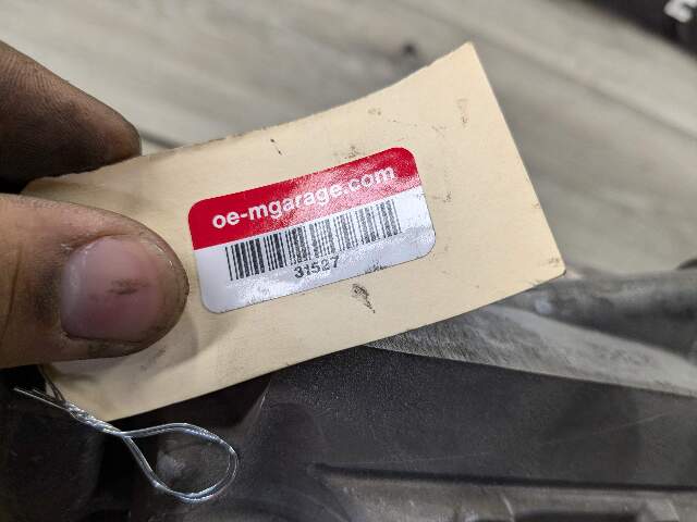 NOTE* OEM BMW G05 G06 40 G20 G22 G23 G26 430 G30 Front Left Driver Brake Caliper