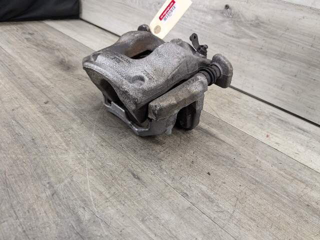 16-23 OEM BMW F39 F44 F48 X1 X2 228 Front Left Driver Side Brake Caliper