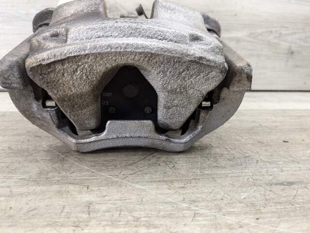 16-23 OEM BMW F39 F44 F48 X1 X2 228 Front Left Driver Side Brake Caliper