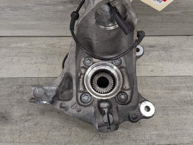 16-23 OEM BMW F39 F44 F48 X1 X2 Front Left Driver Side Knuckle Wheel Hub Bearing