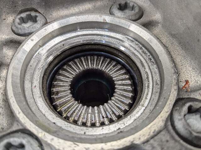 16-23 OEM BMW F39 F44 F48 X1 X2 Front Left Driver Side Knuckle Wheel Hub Bearing