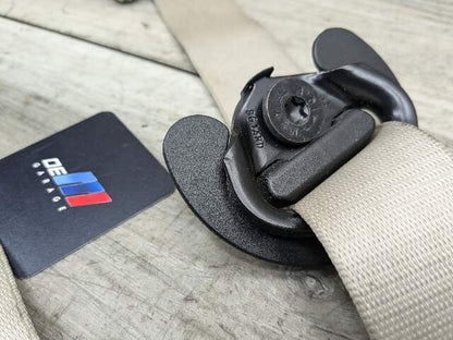 OEM BMW F15 F16 X5 X6 Front Right Passenger Seat Belt Seatbelt Retractor Beige
