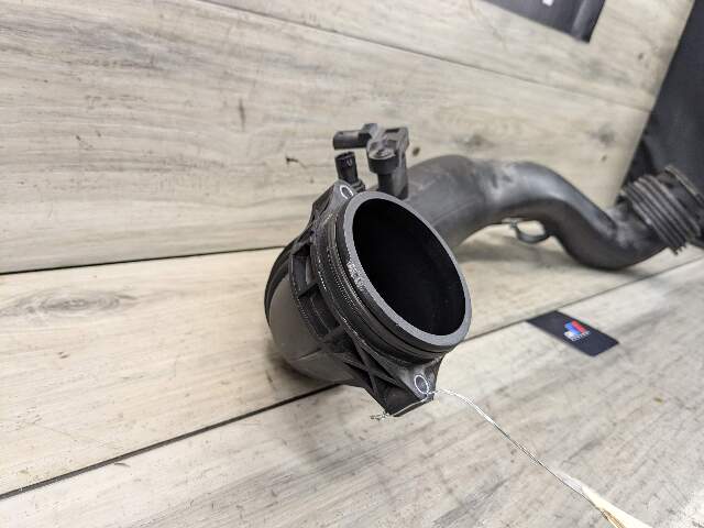 OEM BMW G01 G05 G12 G20 G22 G23 G26 G30 G42 X3 Air Engine B58 Intake Pipe Hose