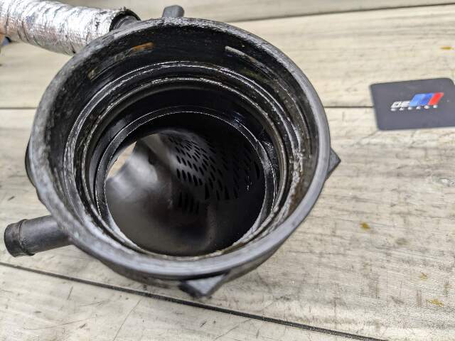 20-24 OEM BMW G05 G12 G30 540 740 840 X5 Engine B58C Air Intake Hose Tube Pipe