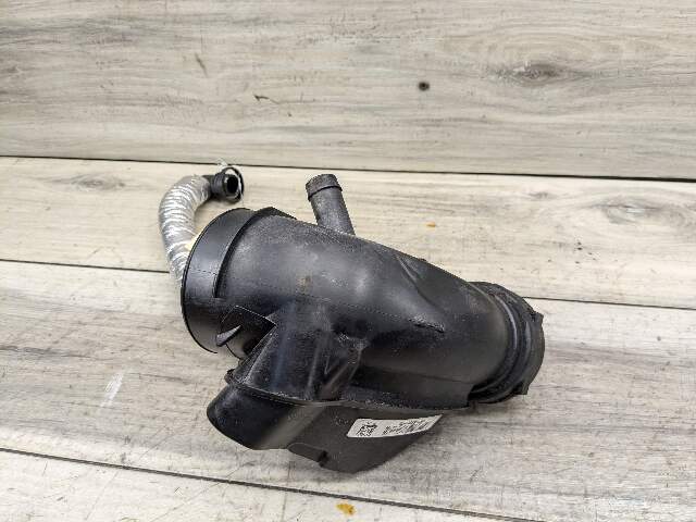 20-24 OEM BMW G05 G12 G30 540 740 840 X5 Engine B58C Air Intake Hose Tube Pipe