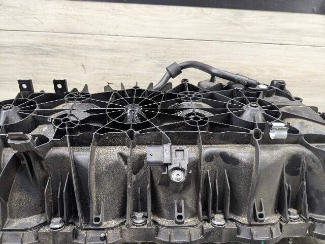 18-24 OEM BMW G05 G20 G30 G15 G01 G02 M340 540 X3 X5 Engine B58 Intake Manifold