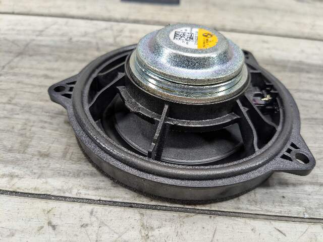19-24 OEM BMW G05 G06 G07 X5 X6 X7 Top Hifi MID Range Loud Speaker