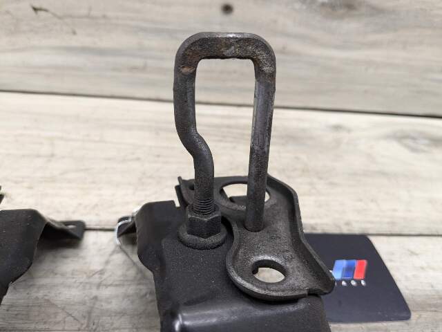14-19 OEM BMW F15 F85 X5 F16 F86 X6 Hood Hardware Safety Latch Hook SET