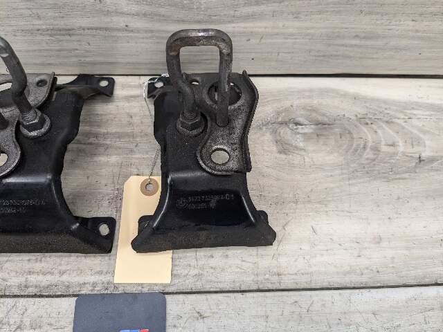 14-19 OEM BMW F15 F85 X5 F16 F86 X6 Hood Hardware Safety Latch Hook SET