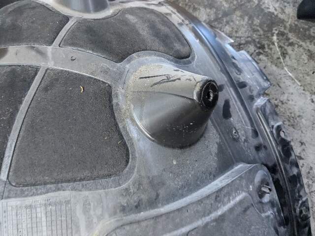19-23 OEM BMW G05 X5 Left Driver Side Fender Liner Wheel Splash Shield Frontward