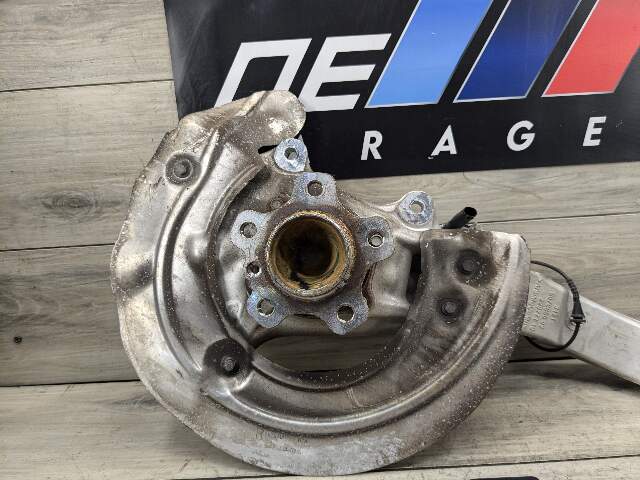 OEM BMW G05 G06 G07 X5 X6 X7 Front Right Passenger Hub Spindle Knuckle Bearing