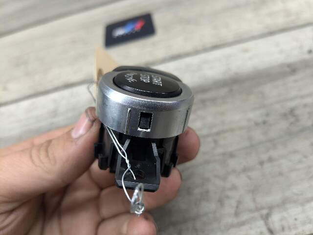 14-19 OEM BMW F15 F16F85 F86 X5 X5M X6 Auto Start Stop Ignition Button Switch
