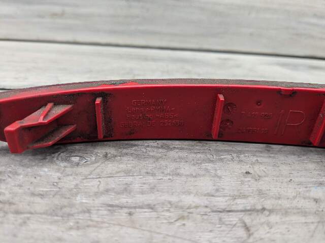 19-21 OEM BMW G01 X3 Rear Bumper Right Passenger Side Marker Light Reflector
