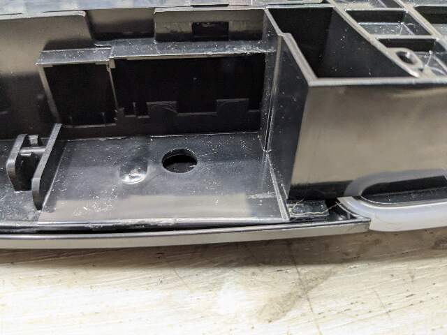 OEM BMW F39 F48 X1 X2 Overhead Roof Headlight Control Light Module SOS