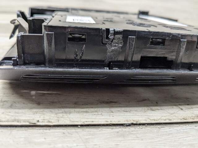 OEM BMW F39 F48 X1 X2 Overhead Roof Headlight Control Light Module SOS