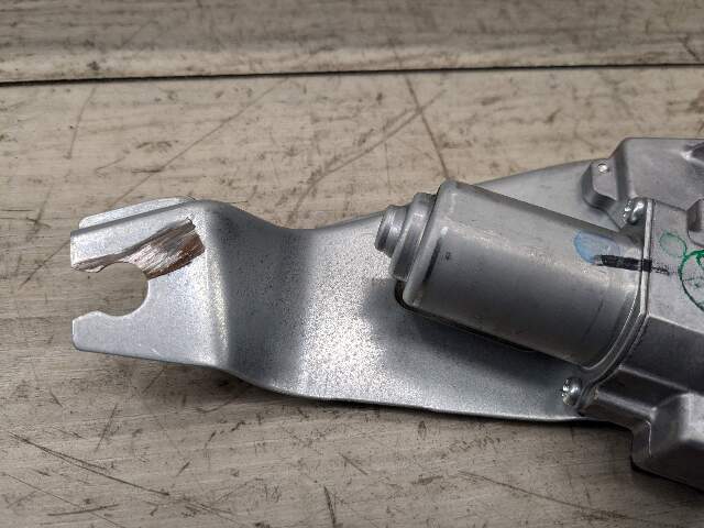 16-22 OEM BMW F48 X1 Rear Tailgate Liftgate Windshield Window Wiper Motor