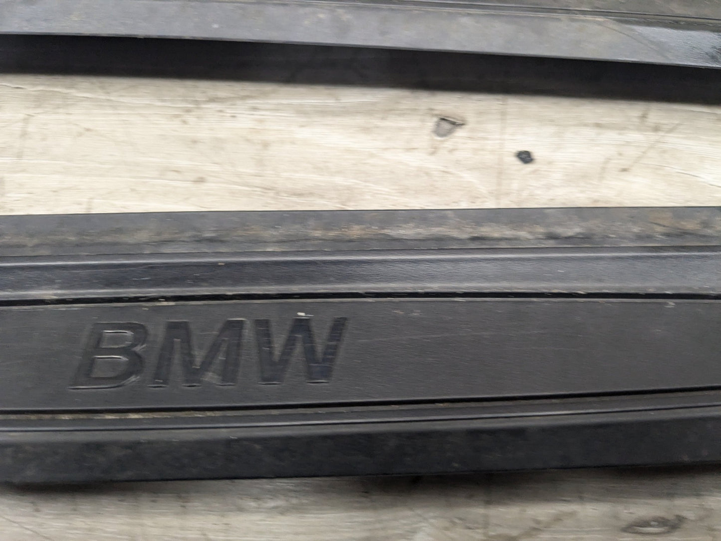 16-23 OEM BMW F39 F48 X1 X2 Front Door Sill Cover Trim Sill Kick Plate PAIR