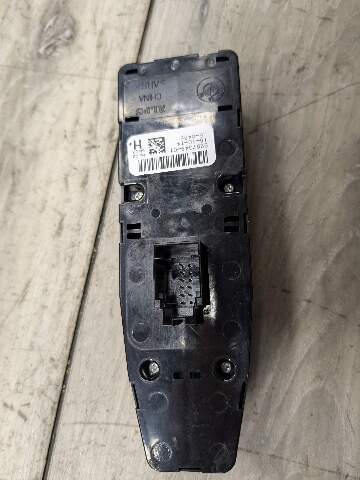 14-19 OEM BMW F15 F16 F85 X5 X6 Front Left Driver Master Window Glass Switch