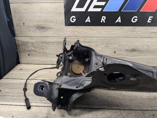 OEM BMW F39 F44 F48 X1 X2 Rear Left Driver Trailing Control Arm Knuckle Spindle