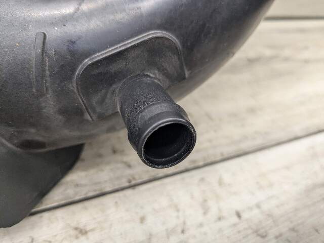 16-23 OEM BMW F39 F44 F48 X1 X2 Filtered Air Intake Box Hose Pipe Resonator B46