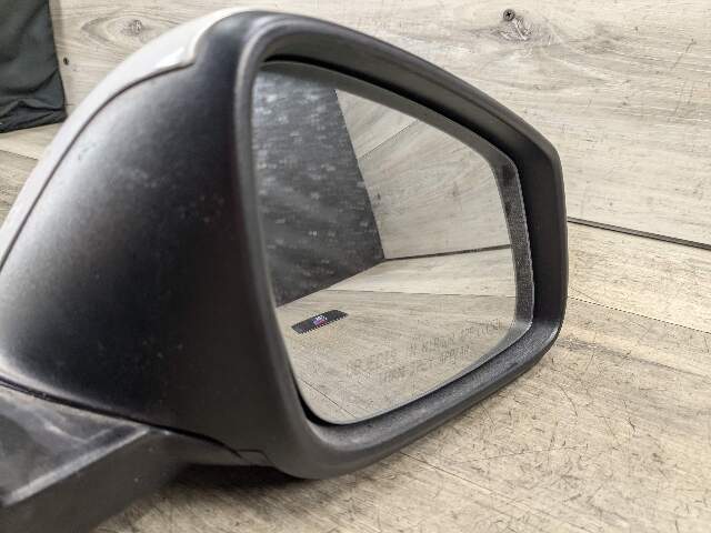 16-22 OEM BMW F48 X1 Right Passenger Side Exterior Mirror Glass Assembly White