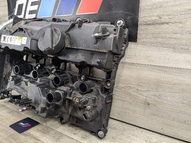 OEM BMW F22 F30 F32 G30 F48 F39 X3 X4 B46 Engine Cylinder Head Valve Cover