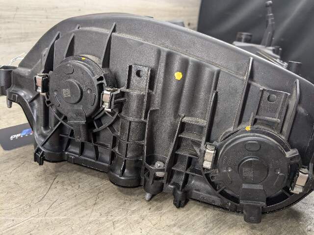OEM BMW F22 F30 F32 G30 F48 F39 X3 X4 B46 Engine Cylinder Head Valve Cover