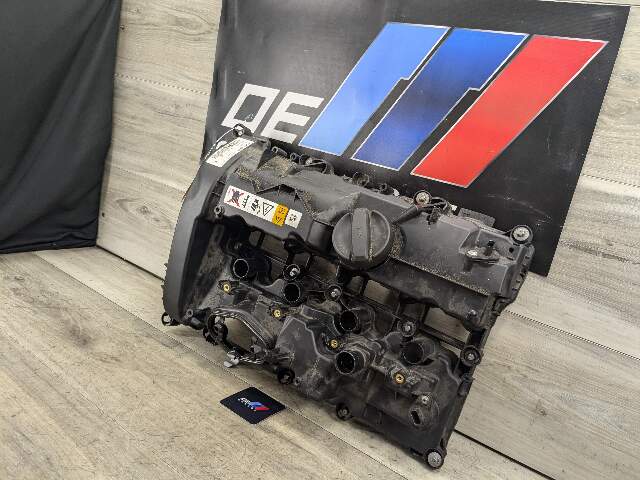 OEM BMW F22 F30 F32 G30 F48 F39 X3 X4 B46 Engine Cylinder Head Valve Cover