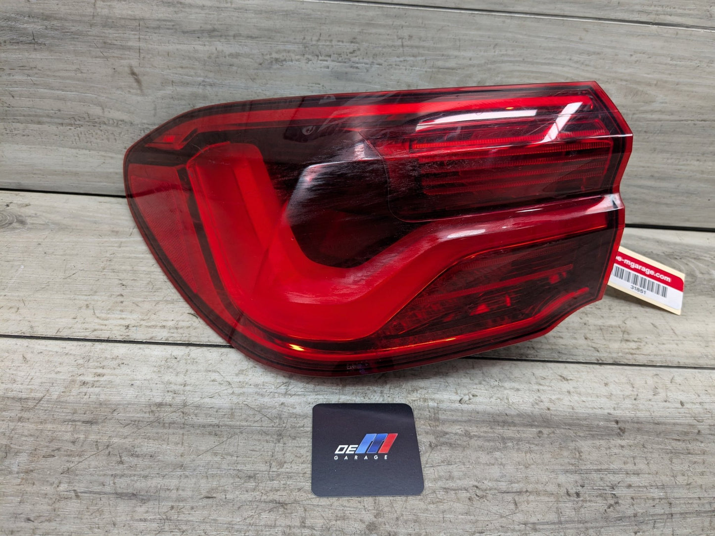 *18-20 OEM BMW F39 X2 PRE LCI Left Driver Side Outer Trunk Tail Light