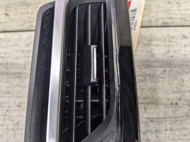 16-23 OEM BMW F39 F48 X1 X2 Left Driver Side Air AC Vent Dash Grille