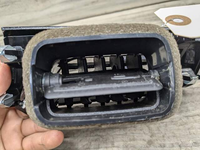 16-23 OEM BMW F39 F48 X1 X2 Left Driver Side Air AC Vent Dash Grille