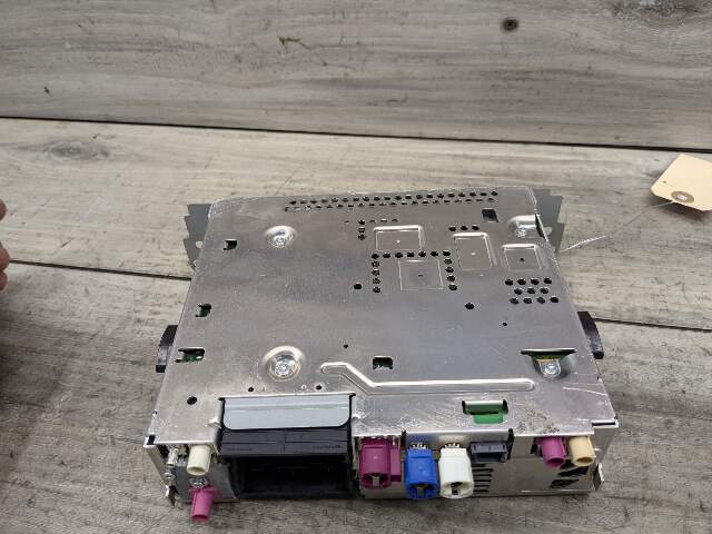*OEM BMW F22 F23 F30 F36 F80 M3 M4 LCI X1 X2 Radio CD Player Receiver Head Unit