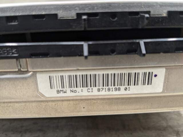 *OEM BMW F22 F23 F30 F36 F80 M3 M4 LCI X1 X2 Radio CD Player Receiver Head Unit