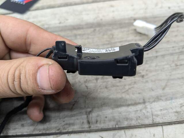 16-23 OEM BMW F39 F48 X1 X2 Steering Wheel Wire Electronics Control Harness Unit