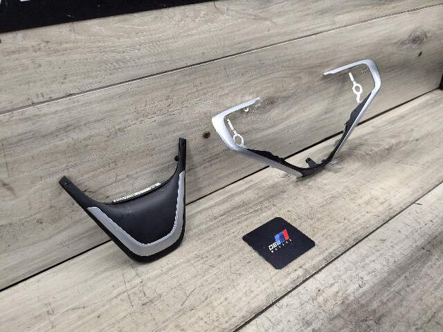 *NOTE* 16-23 OEM BMW F39 F48 X1 X2 Steering Wheel Trim Bezel Chrome Cover