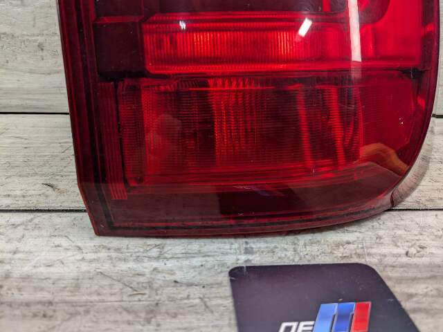 11-13 OEM BMW E70 X5 LCI Rear Right Passenger Side Outer Tail Light