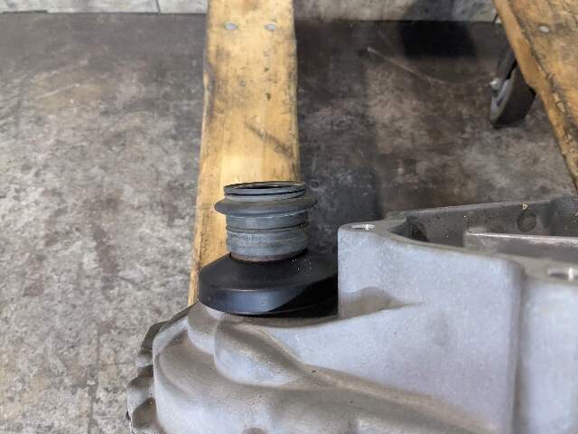 14-18 OEM BMW F15 F16 X5 X6 50iX Transmission Transfer Case ATC45L 76k