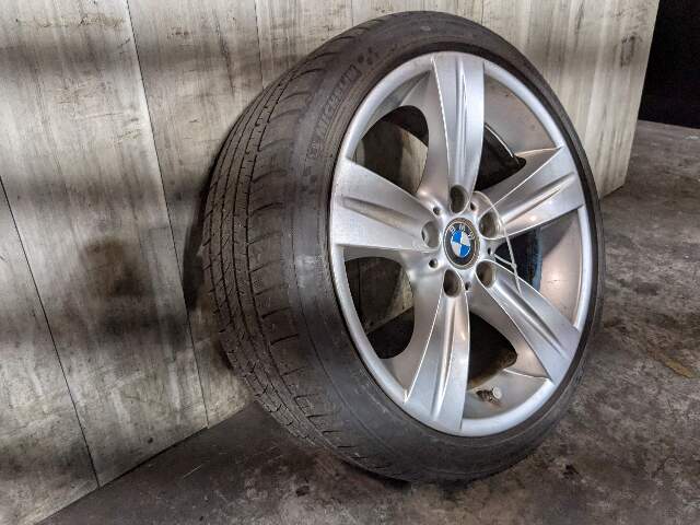 OEM BMW E90 E92 E93 Front Wheel Rim 8JX18 R18 ET34 Style Star Spoke Style 189