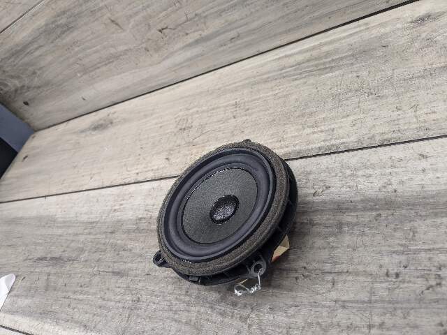 16-23 OEM BMW I01 F39 F48 X1 X2 i3 Top Hifi MID Range Loud Speaker