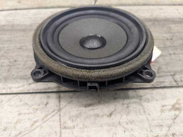 16-23 OEM BMW I01 F39 F48 X1 X2 i3 Top Hifi MID Range Loud Speaker