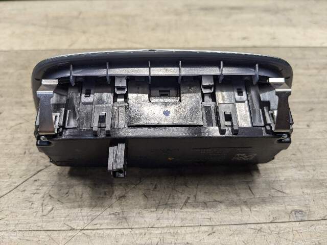 NOTE* 16-19 OEM BMW G12 740 750 M760 Headlight Switch Control Panel Light Module