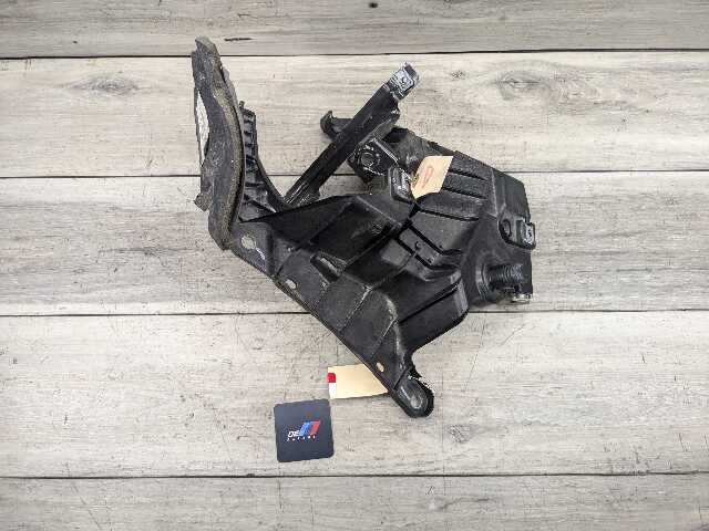 15-19 OEM BMW F15 F16 F85 X5 X6 Front Left Driver Fender Mount Support Brackets